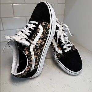 Vans Women's Black and White Floral Sneakers